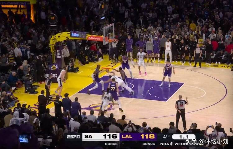 博彩今晚CBA季后赛焦点战；巴黎圣日耳曼伤情更新；气氛紧张；临场指挥获称赞的简单介绍